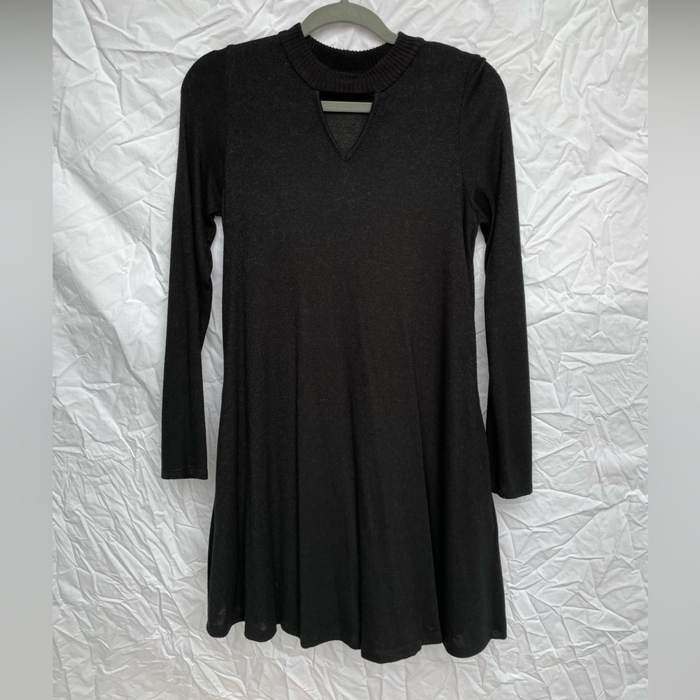 Fortune & Ivy Black Sweater Dress with Pockets